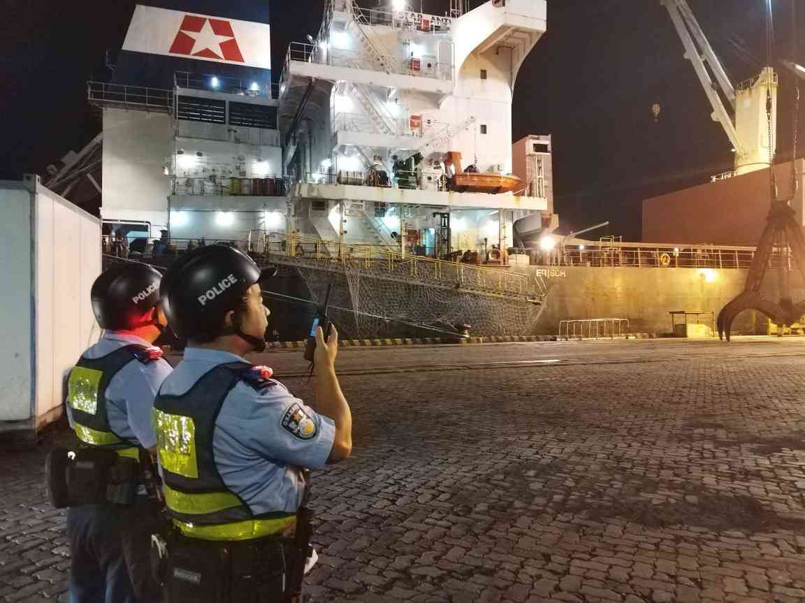 福建莆田口岸:以高效通关破解原木进口瓶颈,原木进口量超 70 万根(图1) 福建莆田口岸:以高效通关破解原木进口瓶颈,原木进口量超 70 万根(图1)