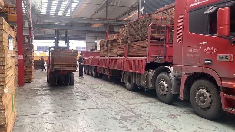 量价未齐升！木材九月旺季效应再度失效？商家：国庆后见分晓！(图2)