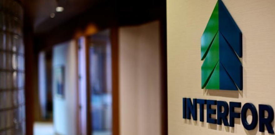 知名木材巨头重返盈利,二季度净利润到达1110万,税费累计支付6.215亿(图1) 知名木材巨头重返盈利,二季度净利润到达1110万,税费累计支付6.215亿(图1)