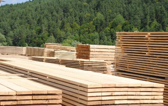 一边失望一边支持:美国木材关税上调,谁在为涨价买单?(图1) 一边失望一边支持:美国木材关税上调,谁在为涨价买单?(图1)