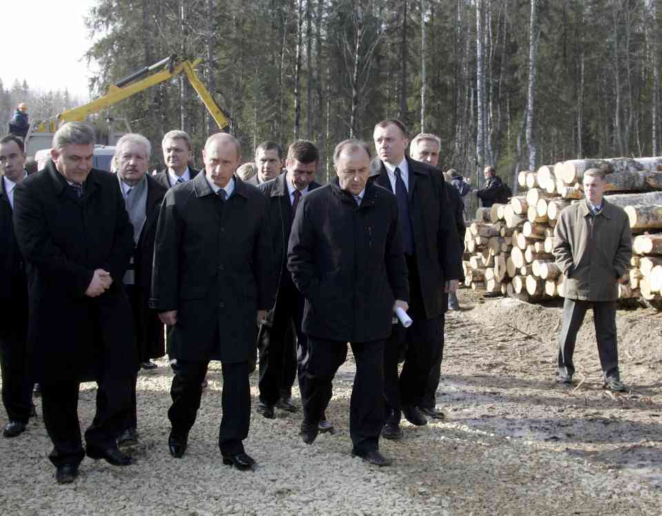 从中国到哈萨克斯坦：俄白木材如何绕过欧盟制裁？(图1)