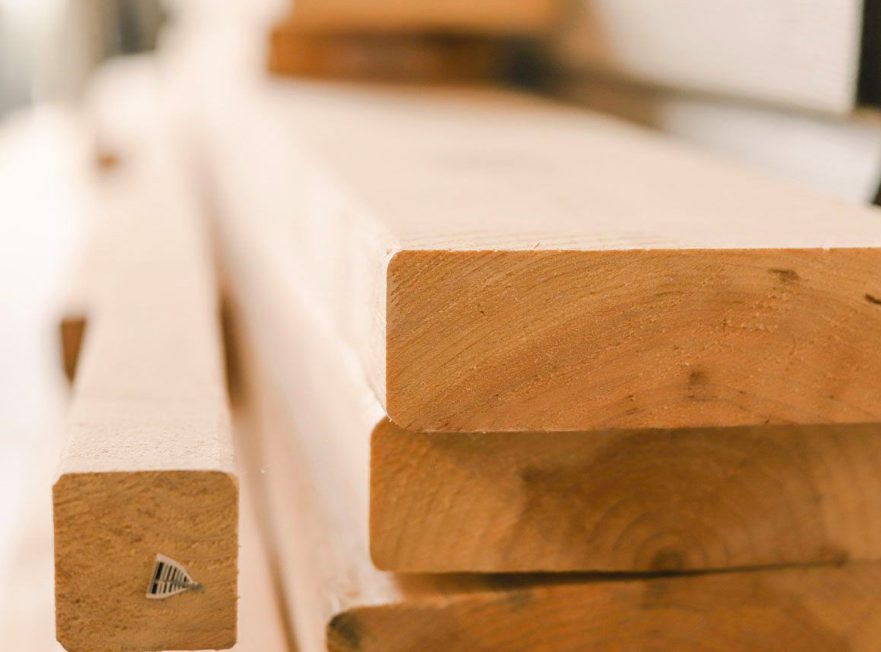 一夜之间,木材行业上百名工人突然失业!罪魁祸首竟是这一纸禁令(图3) 一夜之间,木材行业上百名工人突然失业!罪魁祸首竟是这一纸禁令(图3)