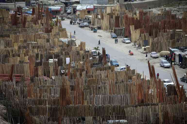 从森林到战场:非法木材贸易如何滋养阿富汗冲突经济?(图2) 从森林到战场:非法木材贸易如何滋养阿富汗冲突经济?(图2)